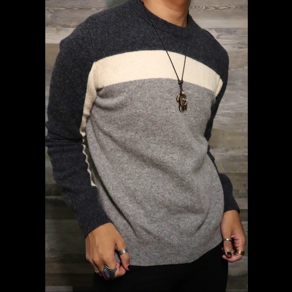 Medium Grey/Cream Sweater
